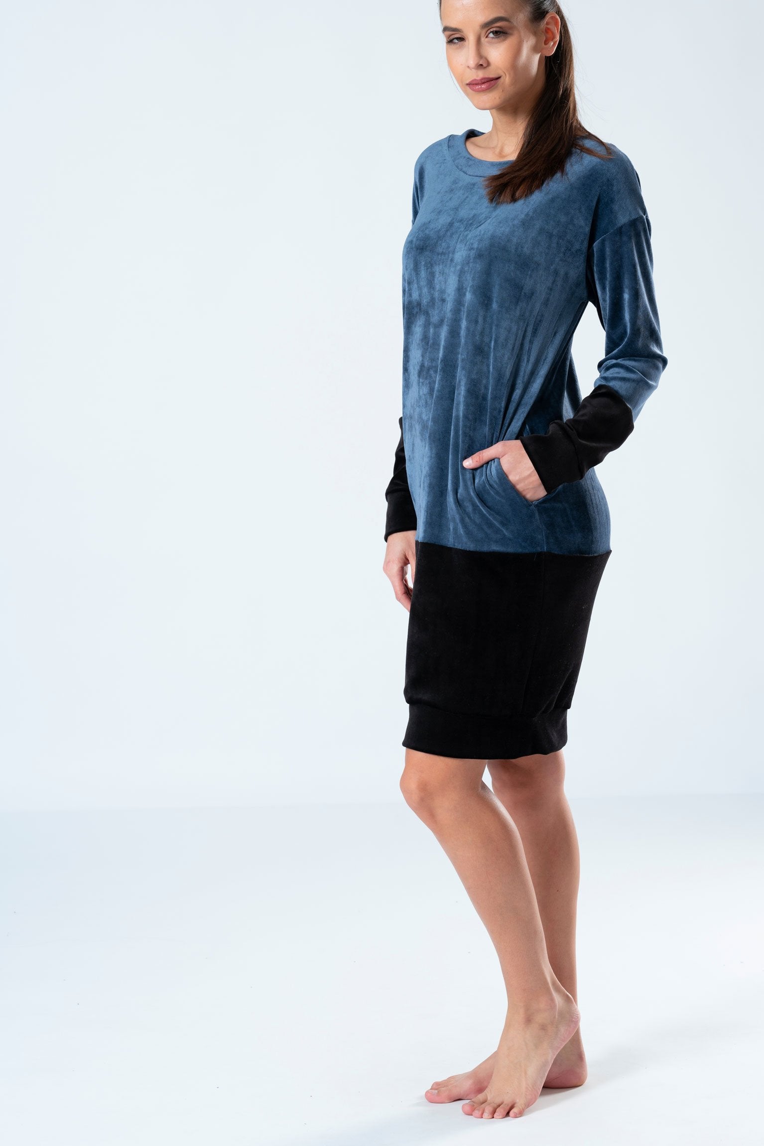 Belmanetti Stylish Color Block Modal Plush Homedress in Indigo - Long-lasting luxury