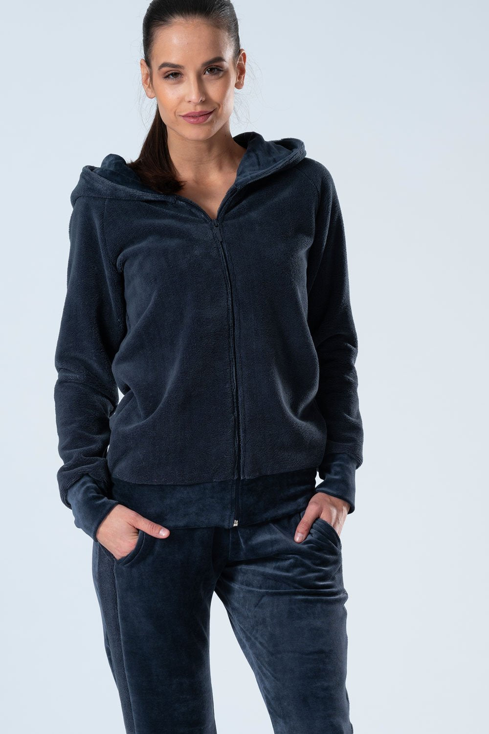 Belmanetti Cozy Bamboo Blend Sweatsuit in Night Blue - Fast EU shipping