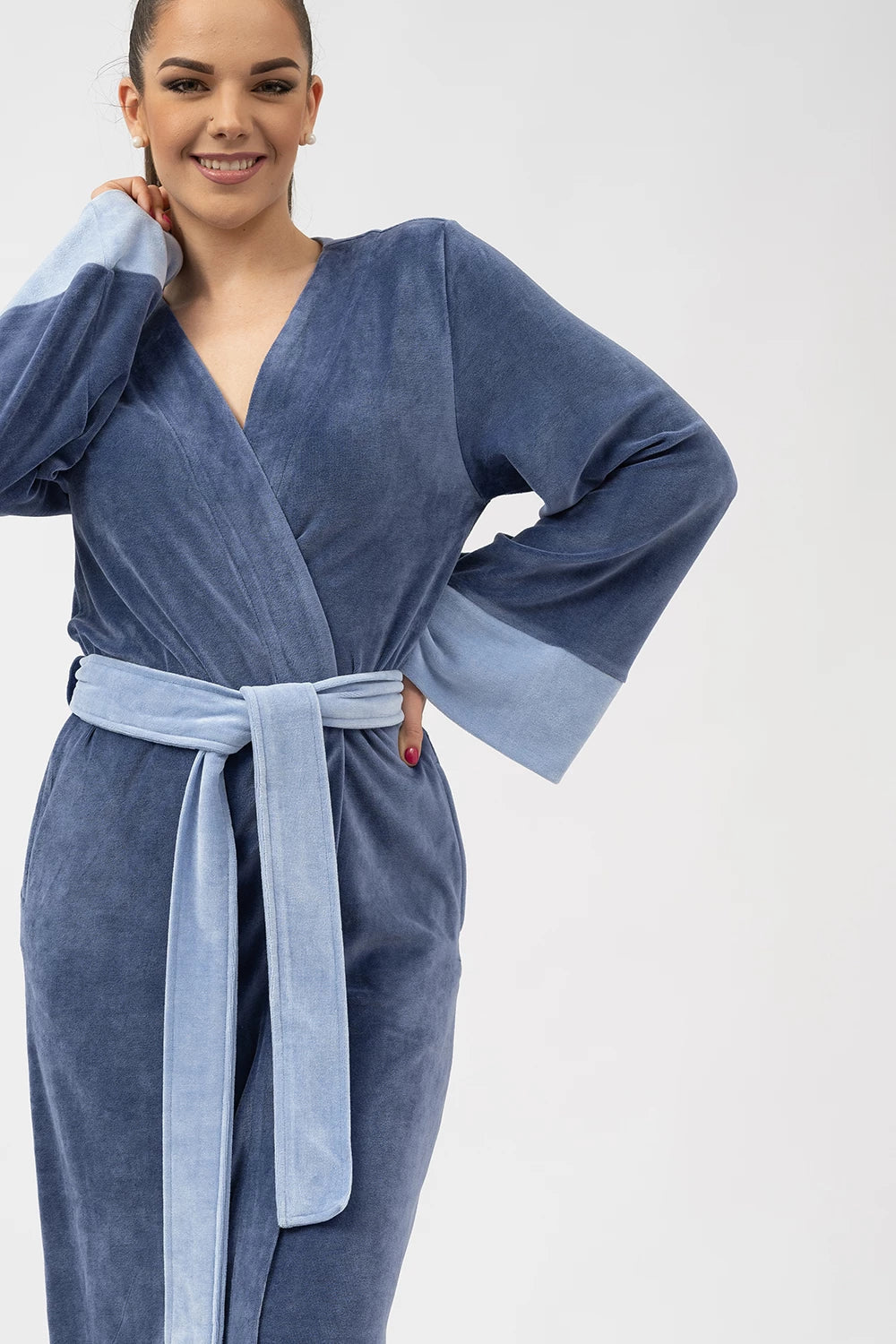 Belmanetti Extra Long Japanese Style Bamboo Kimono in Mid Blue - Made in Europe