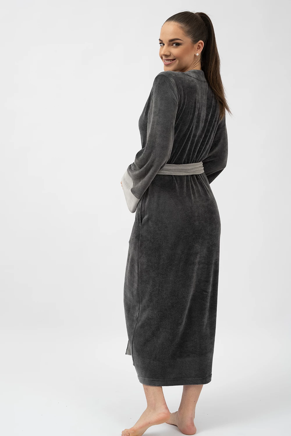 Belmanetti Extra Long Japanese Style Bamboo Kimono in Dark Grey - Fast EU shipping