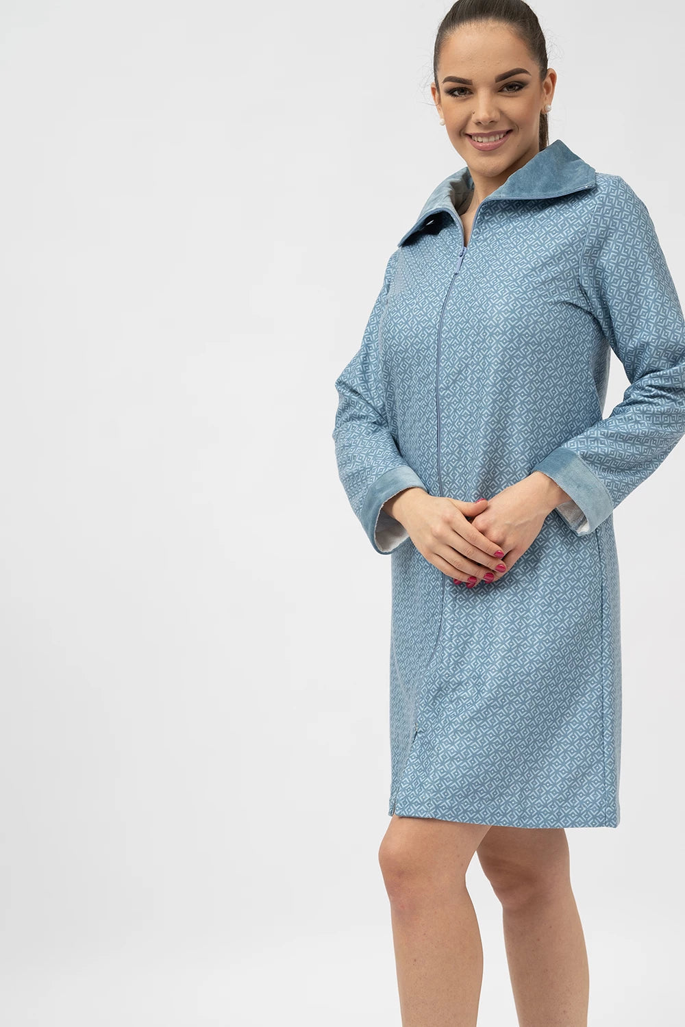 Belmanetti Printed Bamboo Blend Zip Up Robe in Blue - Free returns