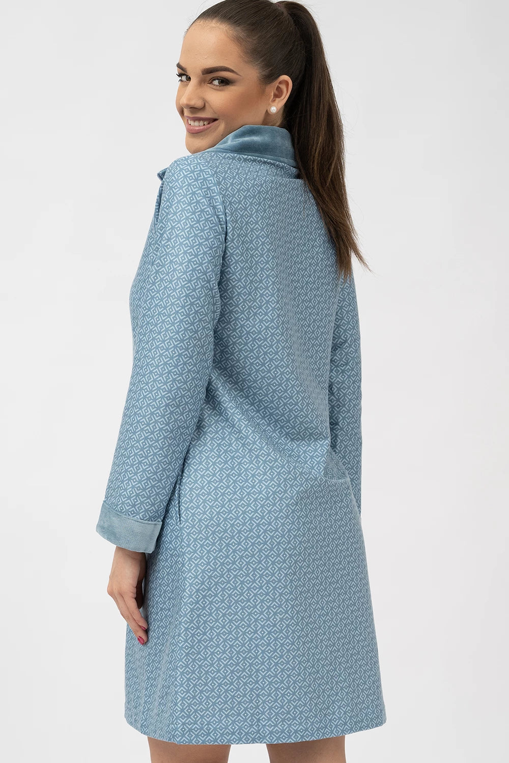 Belmanetti Printed Bamboo Blend Zip Up Robe in Blue - Gift-ready packaging