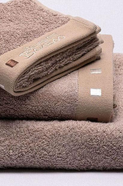 Belmanetti Bamboo Cotton Towel Extra Absorbent And in Brown - Ideal for spa and home