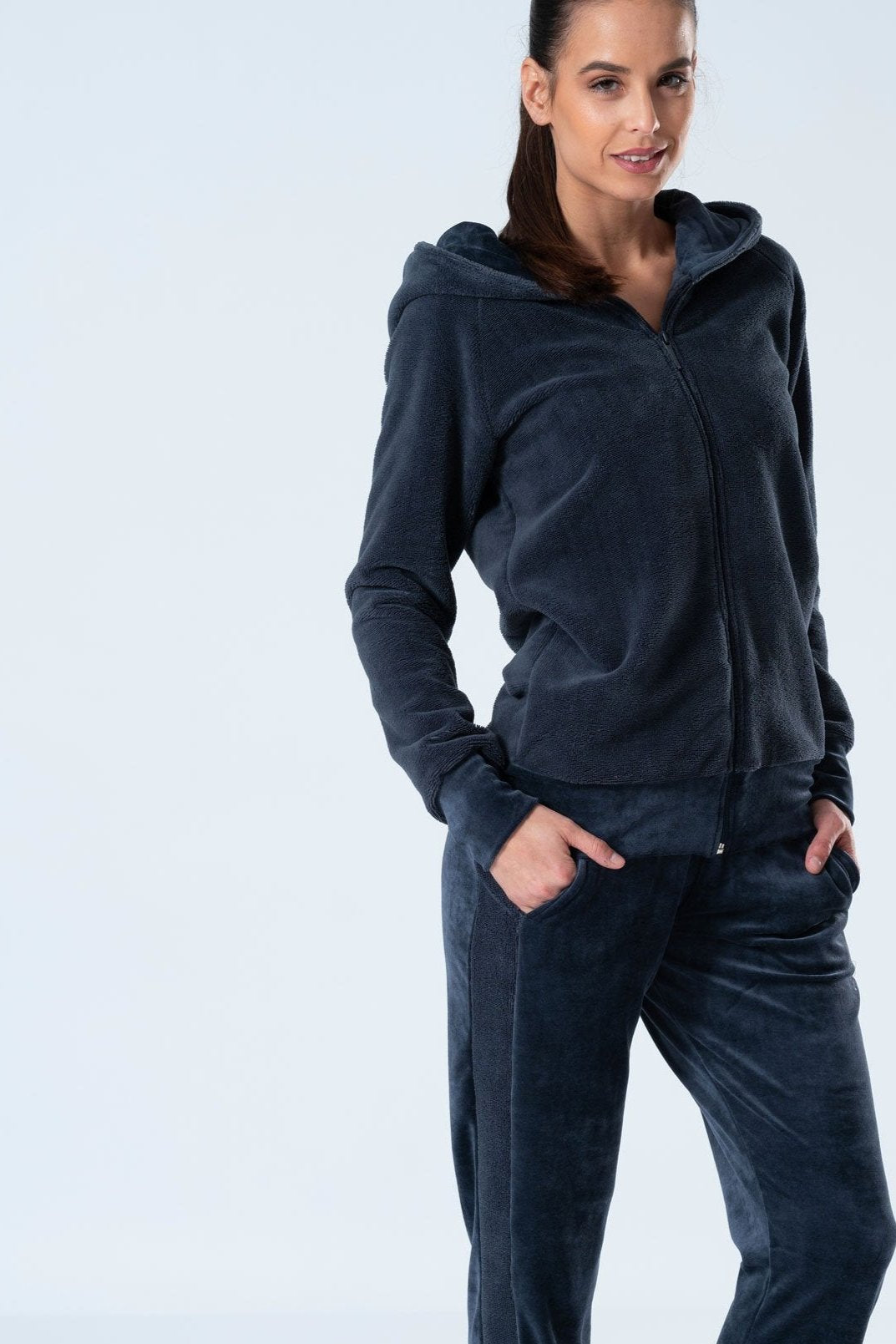 Belmanetti Cozy Bamboo Blend Sweatsuit in Night Blue - Long-lasting luxury